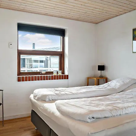 بيت للعطل G318-lemvig-bellisvej-118 *